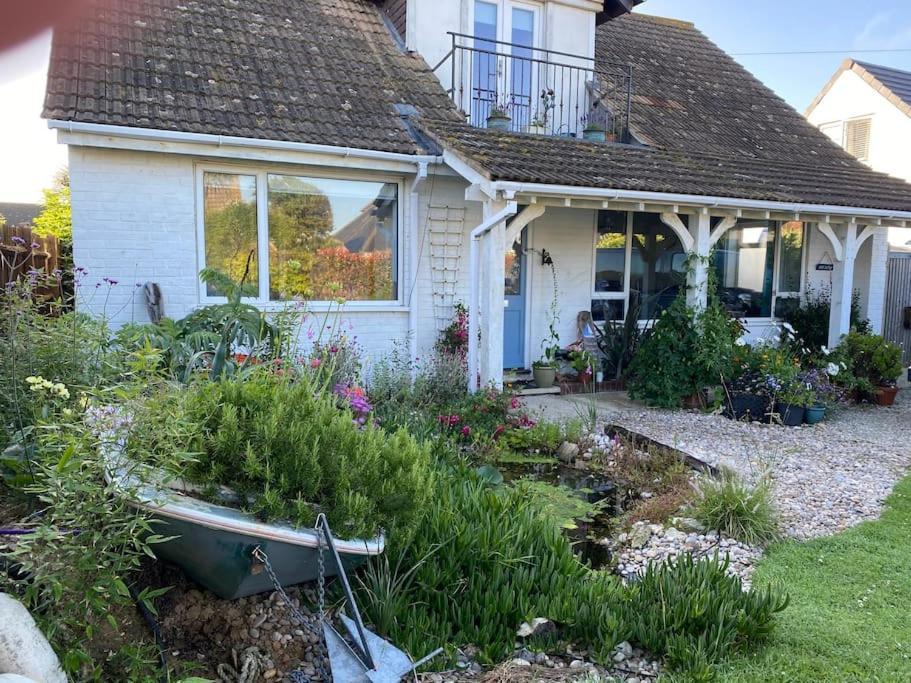 Sadlesea Villa West Wittering Exterior photo