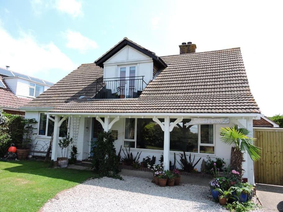 Sadlesea Villa West Wittering Exterior photo